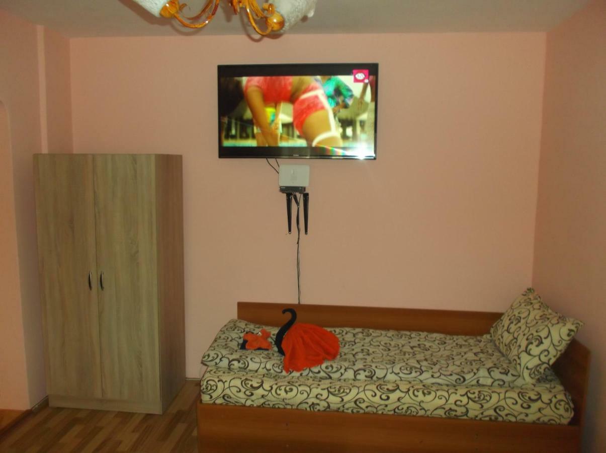 Apartament 2 Camere Semidecomandat "La Gicu" Суліна Екстер'єр фото